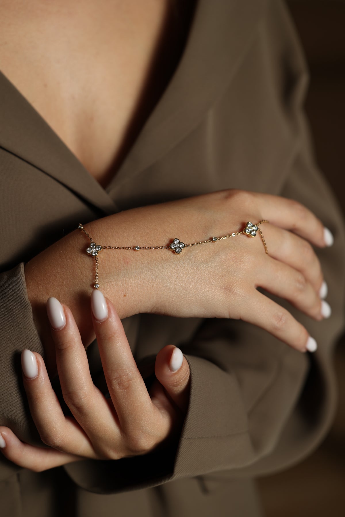 Bijoux de main Aurore